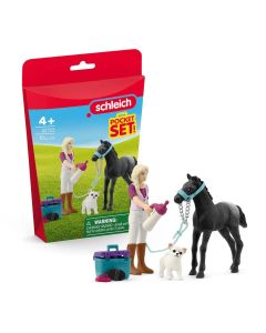 Schleich 42755 Pocket Set - Horse Club Gondozás szett Appaloosa csikóval