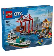 LEGO® City 60422 Tengerparti kikötő teherszállító hajóval